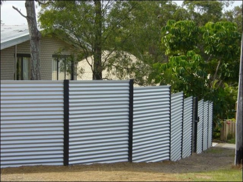 Как да поставите ограда от велпапе