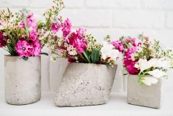 Саксии за цветя от бетон